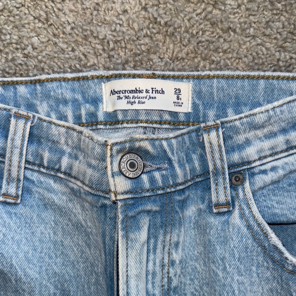 Abercrombie & Fitch Light Blue Straight Leg Jeans - Picture 2 of 3